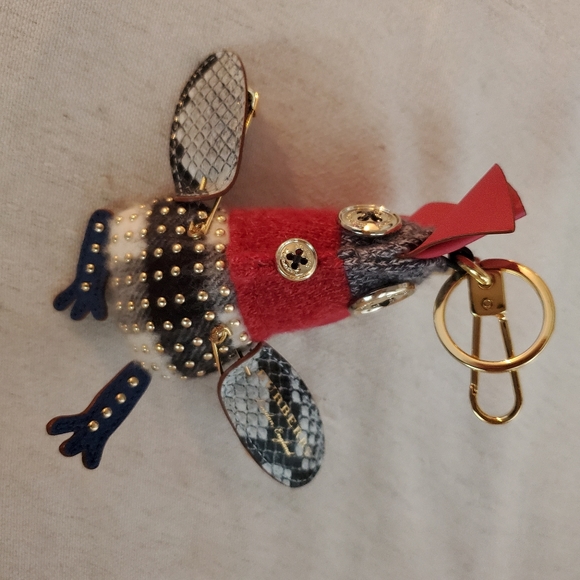 New Burberry  Key bag Charm - Picture 4 of 4
